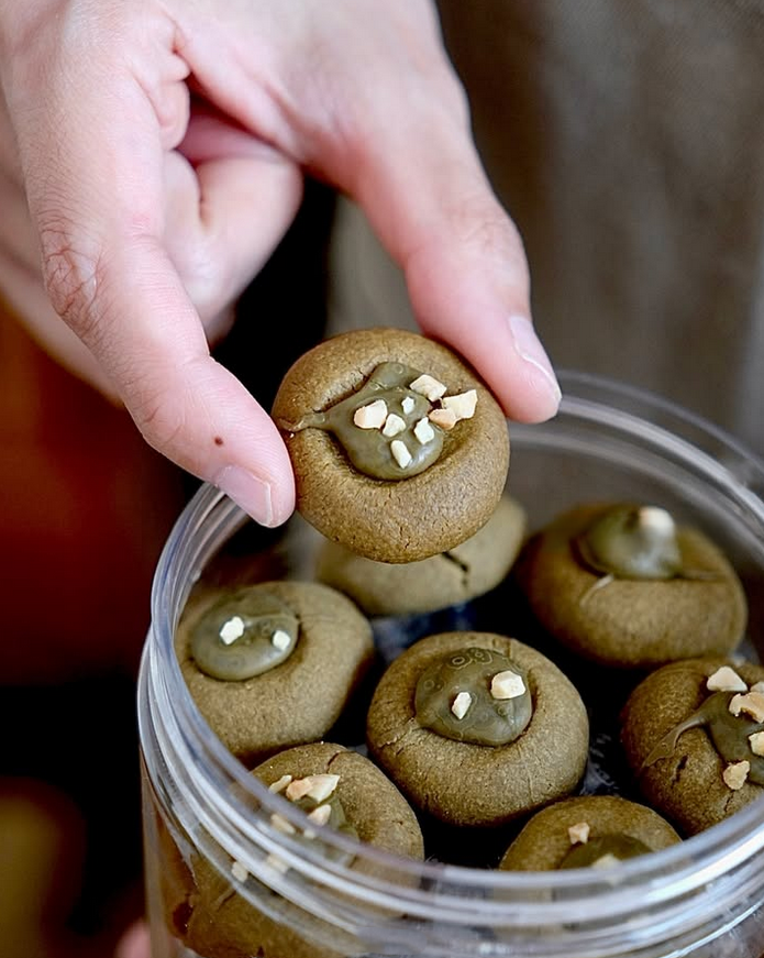 Hojicha Chocolate Crust